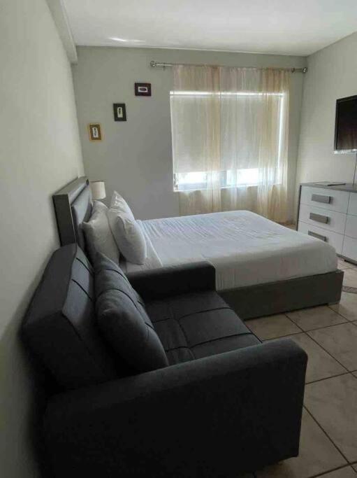 Chic Ocean Front Studio! Apartment Miami Beach Exterior photo